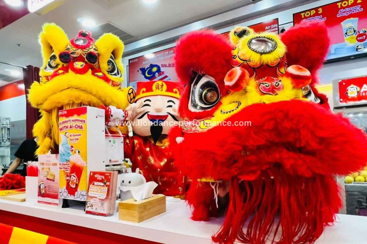 19-vibrant-lion-dance-marks-berjaya-times-square-store-opening
